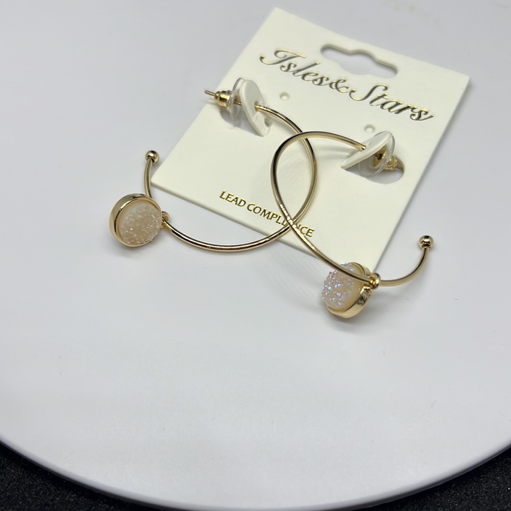 Isles & Stars Goldtone Hoops with Druzy like stone NWT
